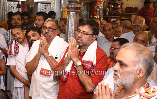 Newly elected trustees of Shri Venkatramana Temple